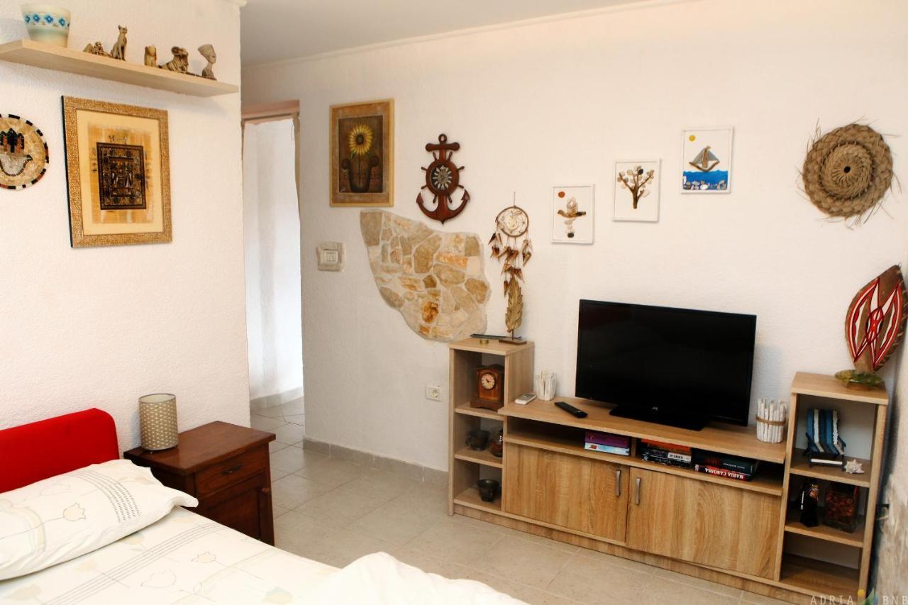 Lovely Apartment Es Umag Buitenkant foto